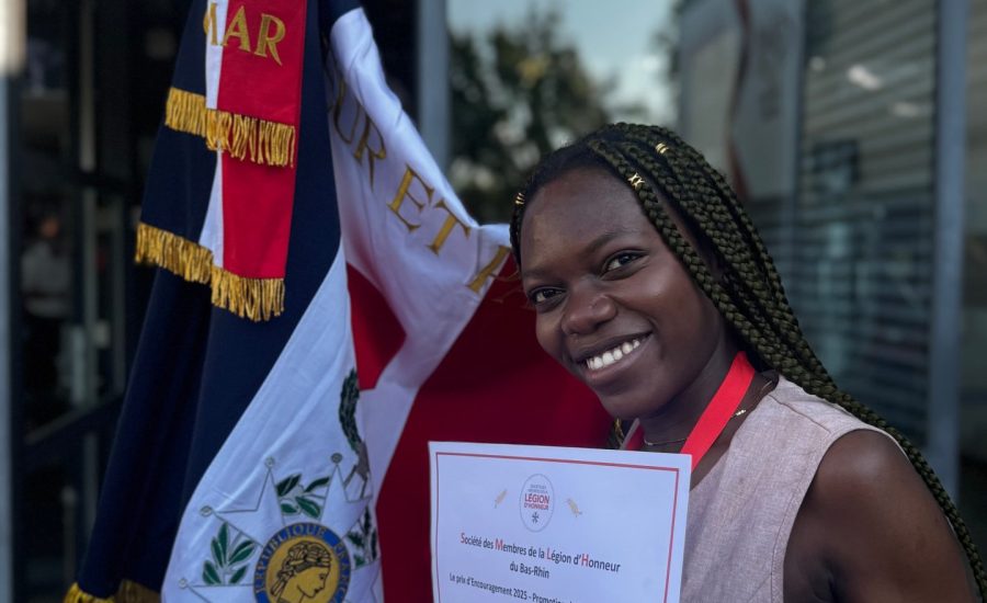Maria récompensée lors de la remise des prix des Apprentis